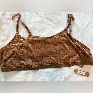 NWT Skims Bralette 3X